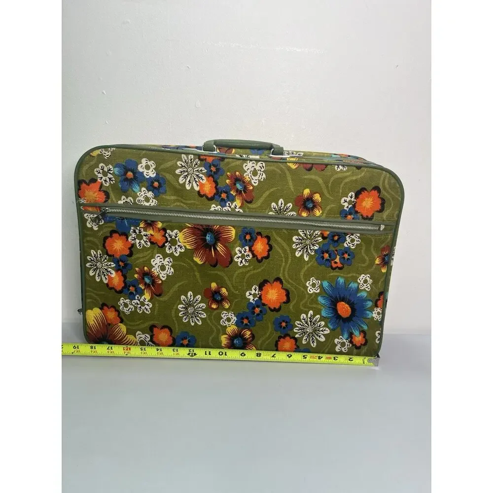 Vintage 1960s Floral Green Bantam Travel Bag Suitcase Retro Mod